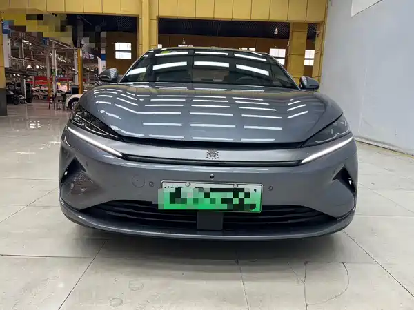 BYD Qin L 2025