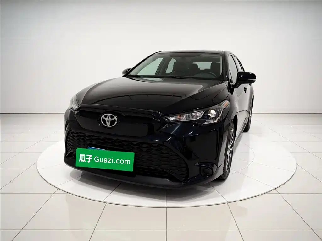 Toyota Frontlander 2024