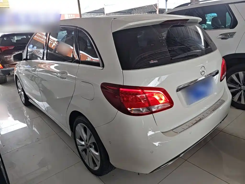 Mercedes-Benz B-Class 2018