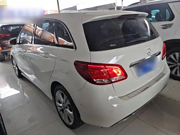 Mercedes-Benz B-Class 2018