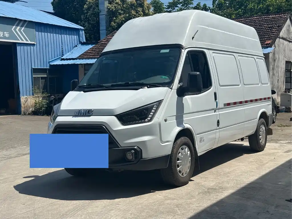 JMC Tesla 2019