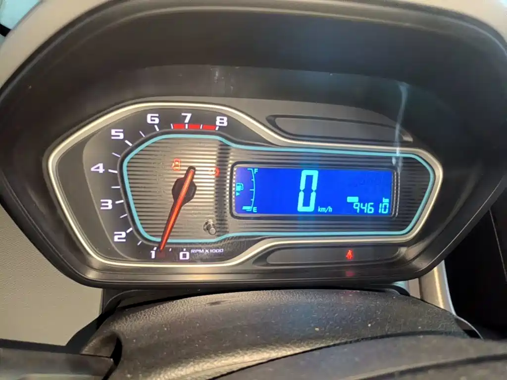 Chevrolet Aveo 2015 — фото 12