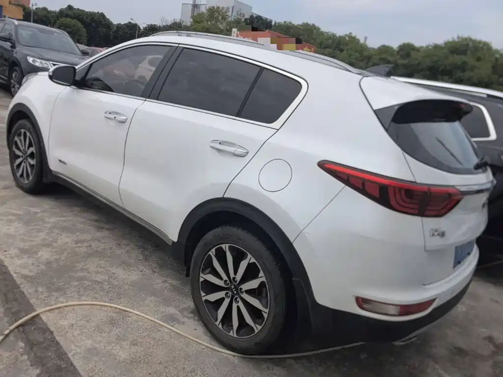 Kia KX5 2016 — фото 5