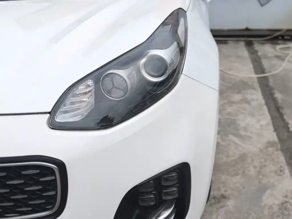Kia KX5 2016 — фото 24