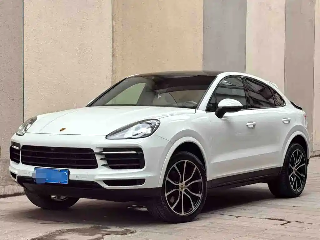 Porsche Cayenne 2022