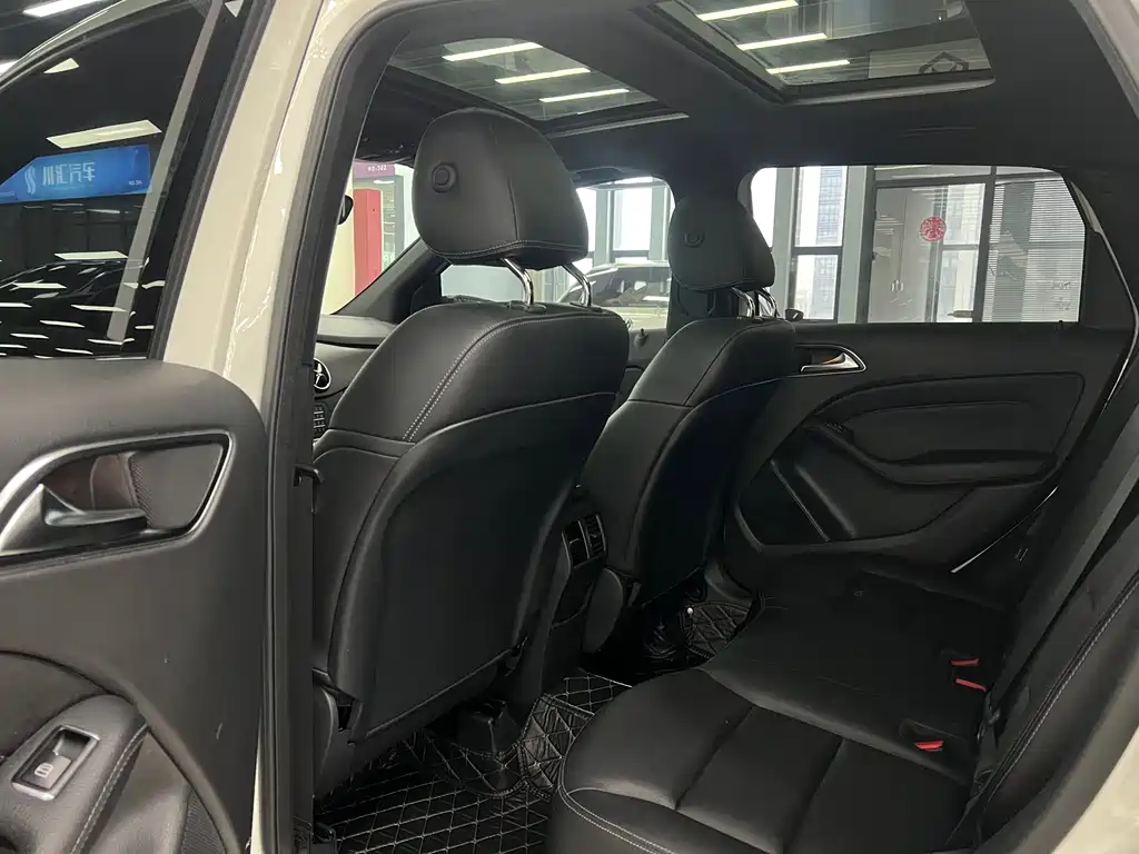 Mercedes-Benz B-Class 2018