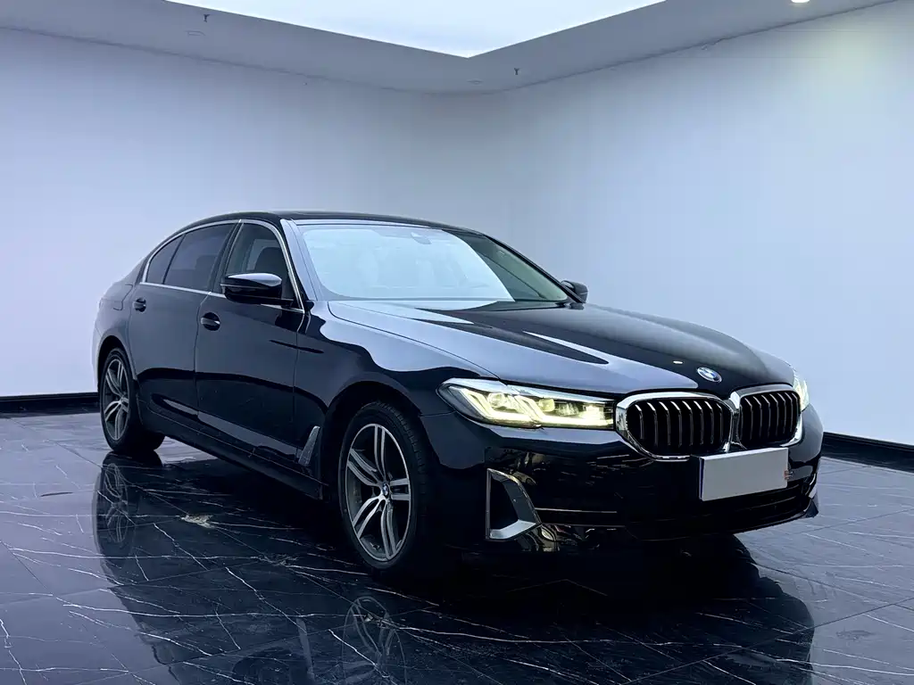 BMW 5 Series 2023