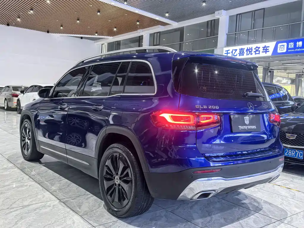 Mercedes-Benz GLB 2021 — фото 8
