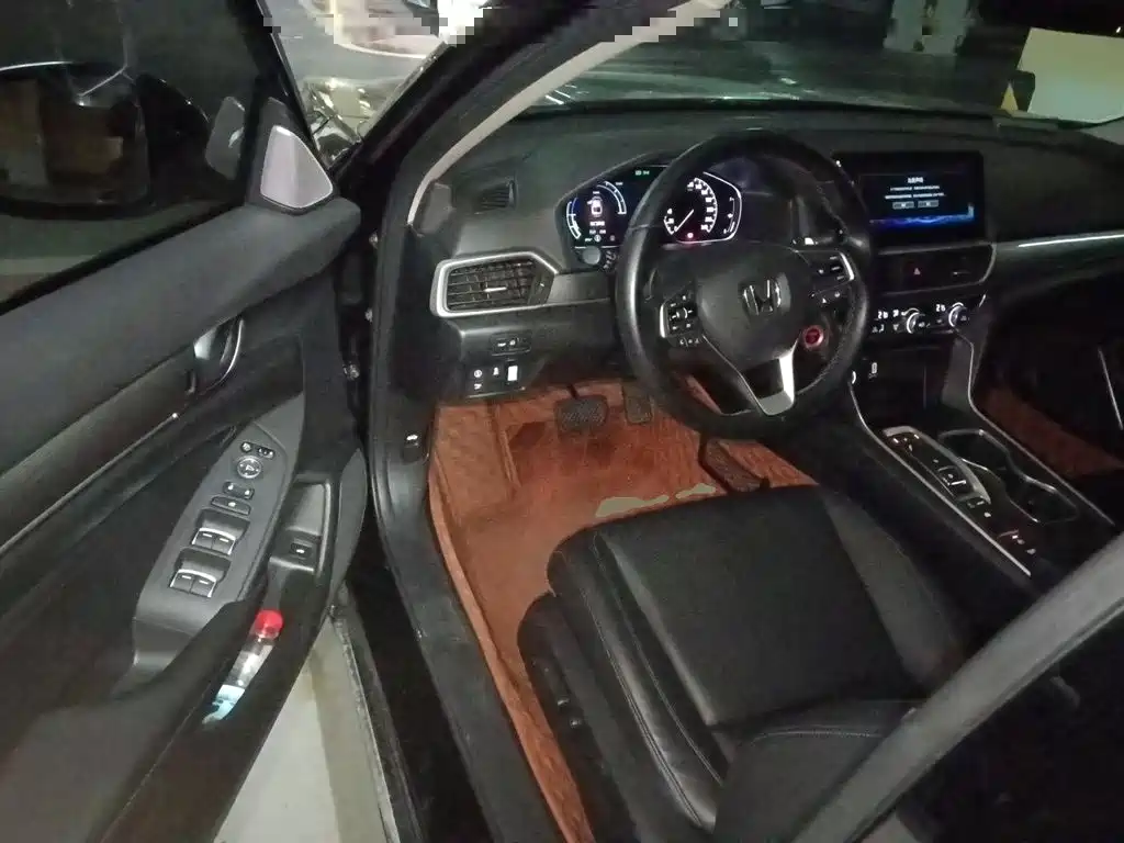 Honda Accord 2023 — фото 17