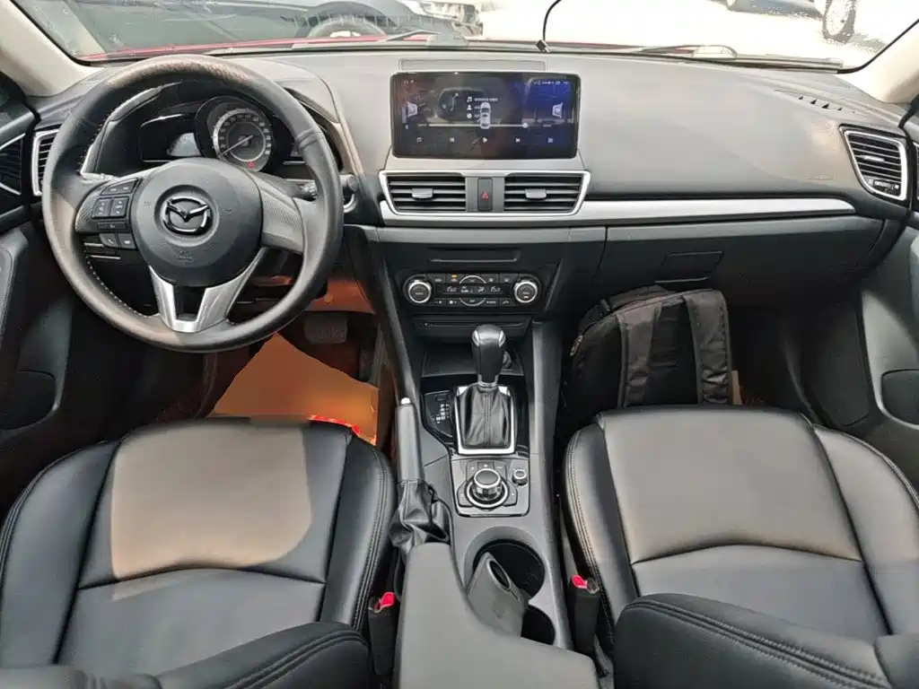 Mazda 3 Angkesela 2016 — фото 10