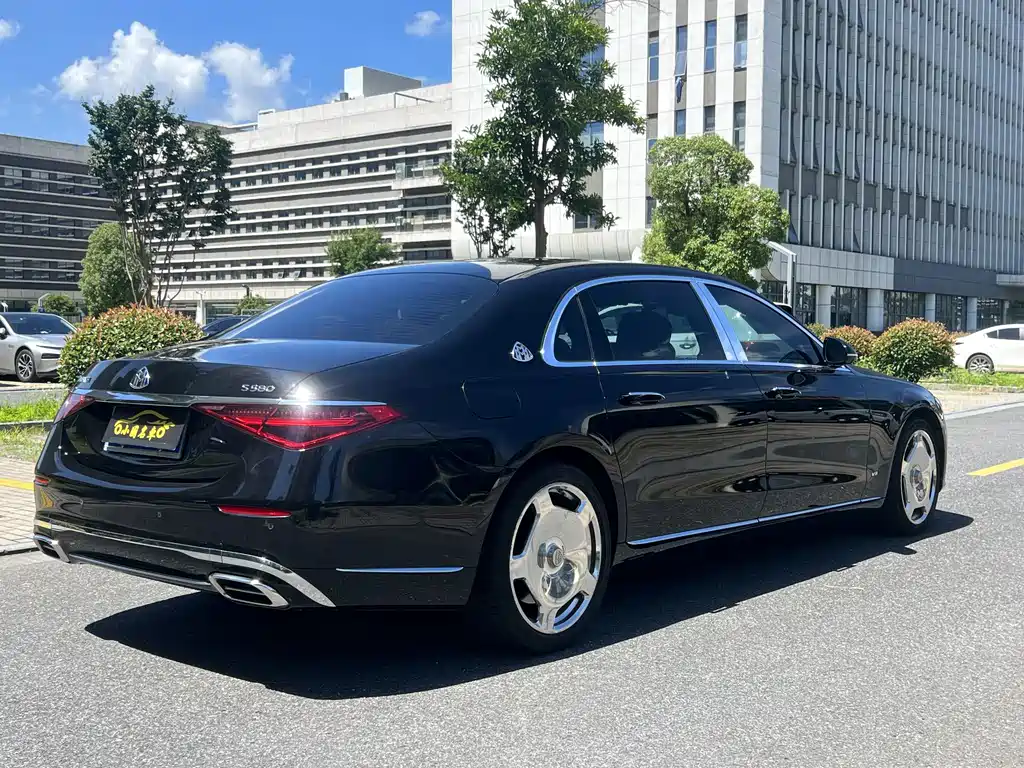 Mercedes-Benz Maybach S-Class 2021