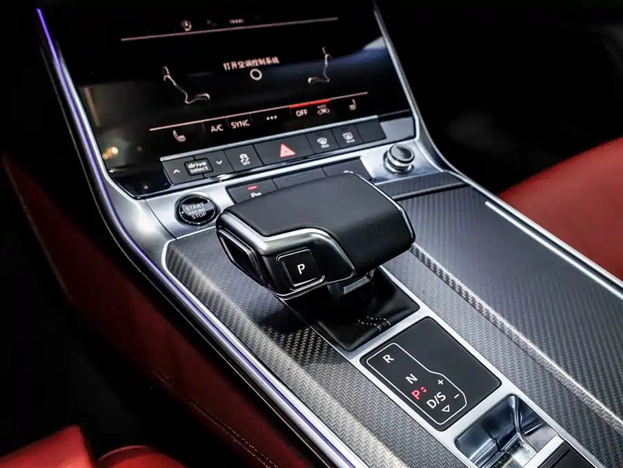 Audi A7L 2024 — фото 32