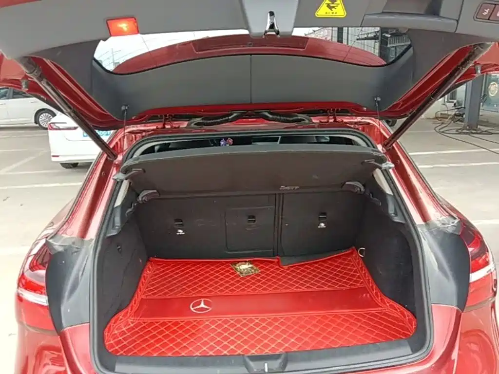 Mercedes-Benz GLA 2019 — фото 19