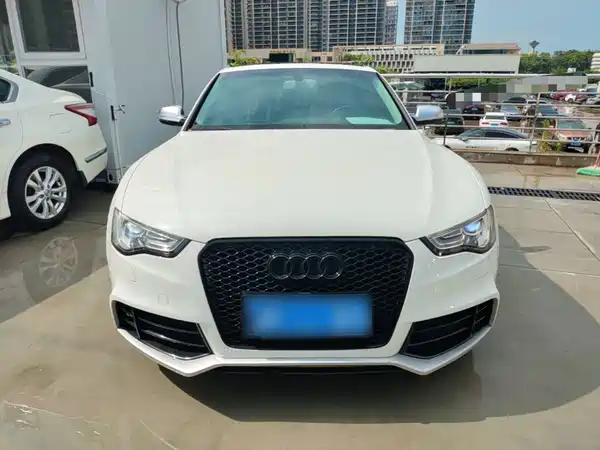 Audi A5 2015