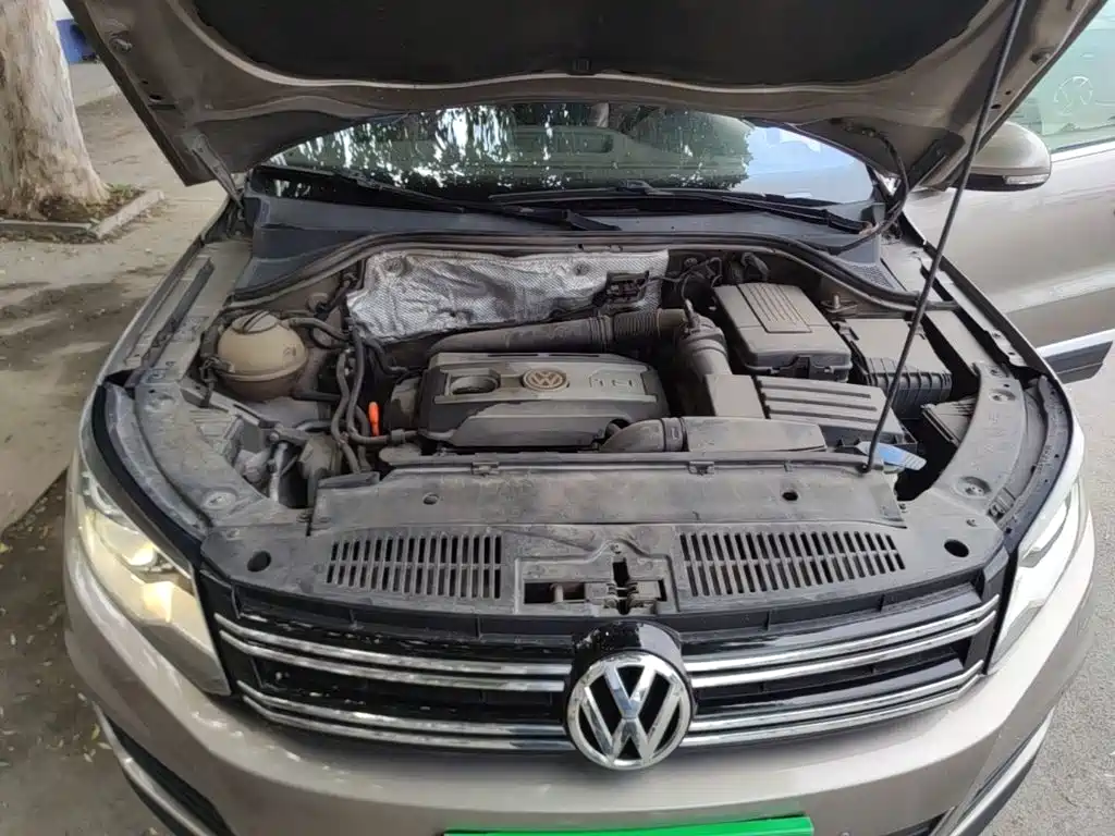 Volkswagen Tiguan 2015 — фото 16