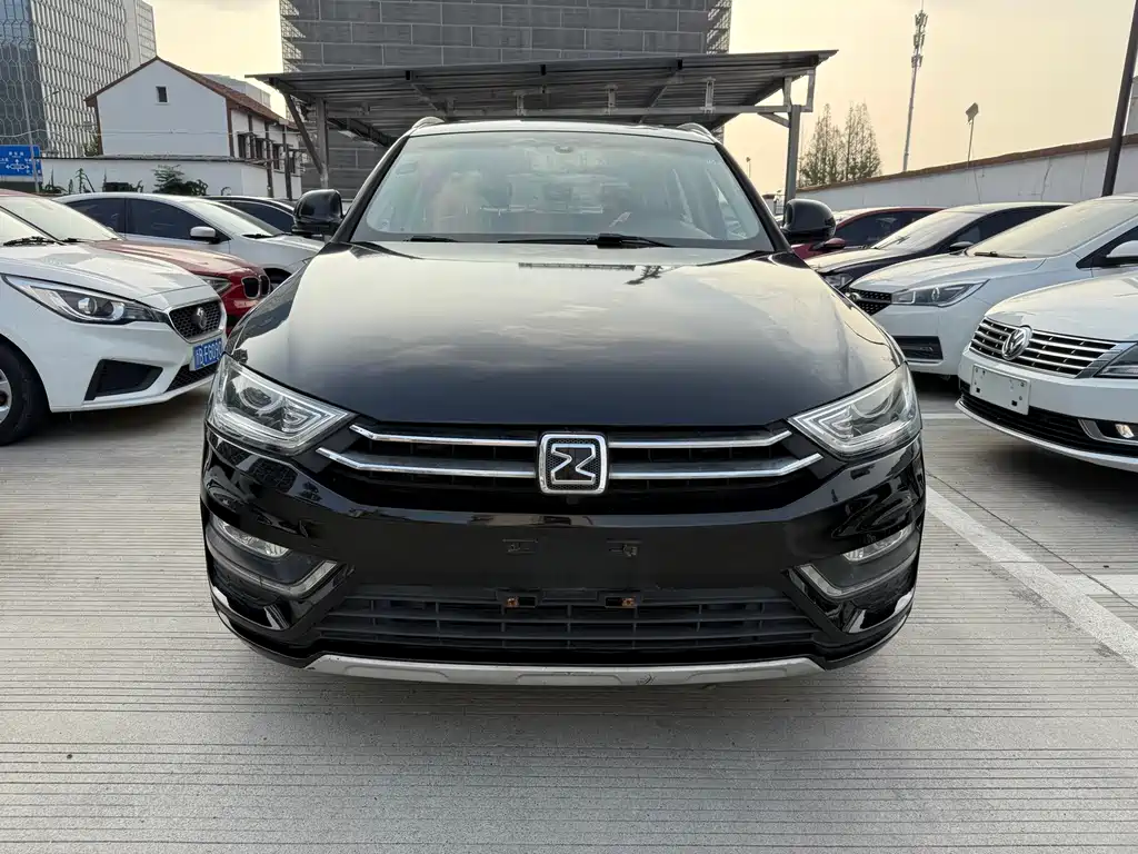 Zotye SR7 2016 — фото 2