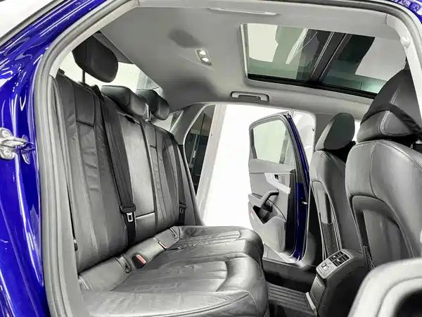 Audi A4L 2019
