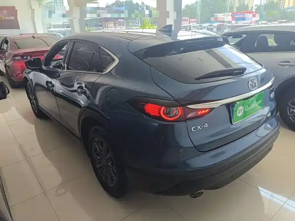 Mazda CX-4 2020
