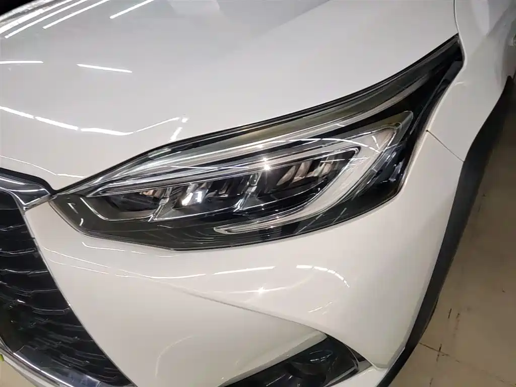 Toyota Yaris L 2020 — фото 24