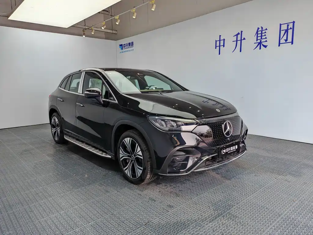 Mercedes-Benz EQE SUV 2025 — фото 3