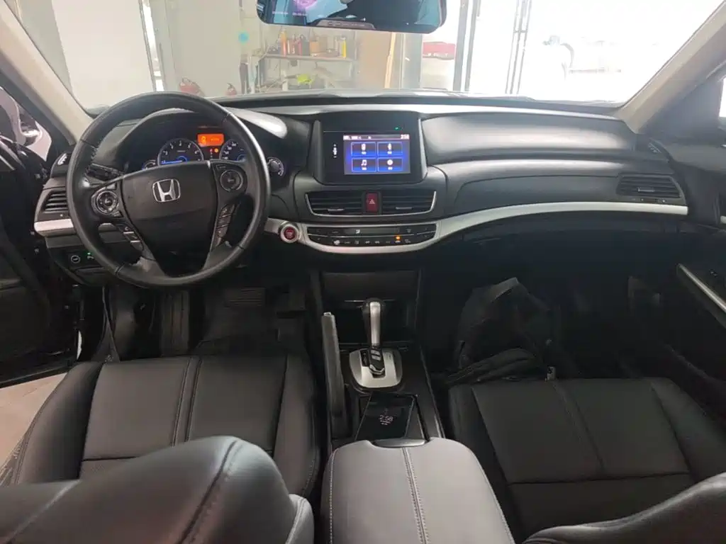 Honda Crosstour 2015 — фото 10