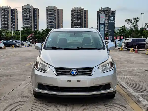 Venucia D50 2013