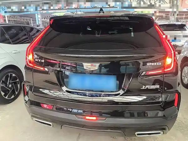 Cadillac XT4 2024