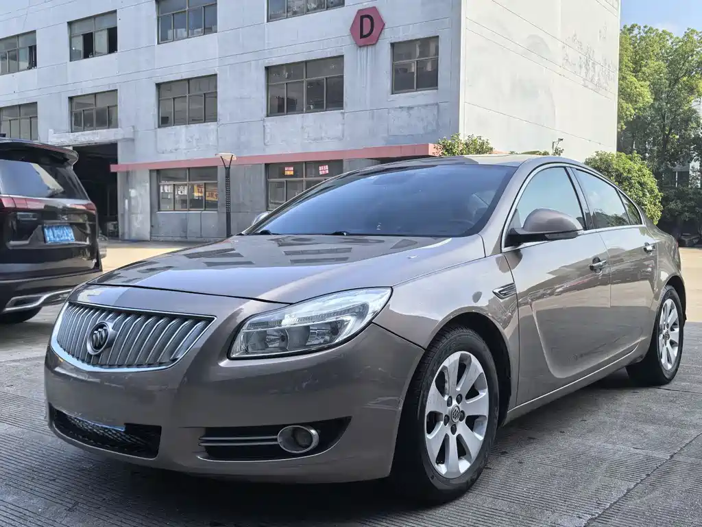 Buick Regal 2013