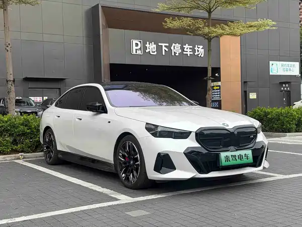 BMW i5 M60 2024