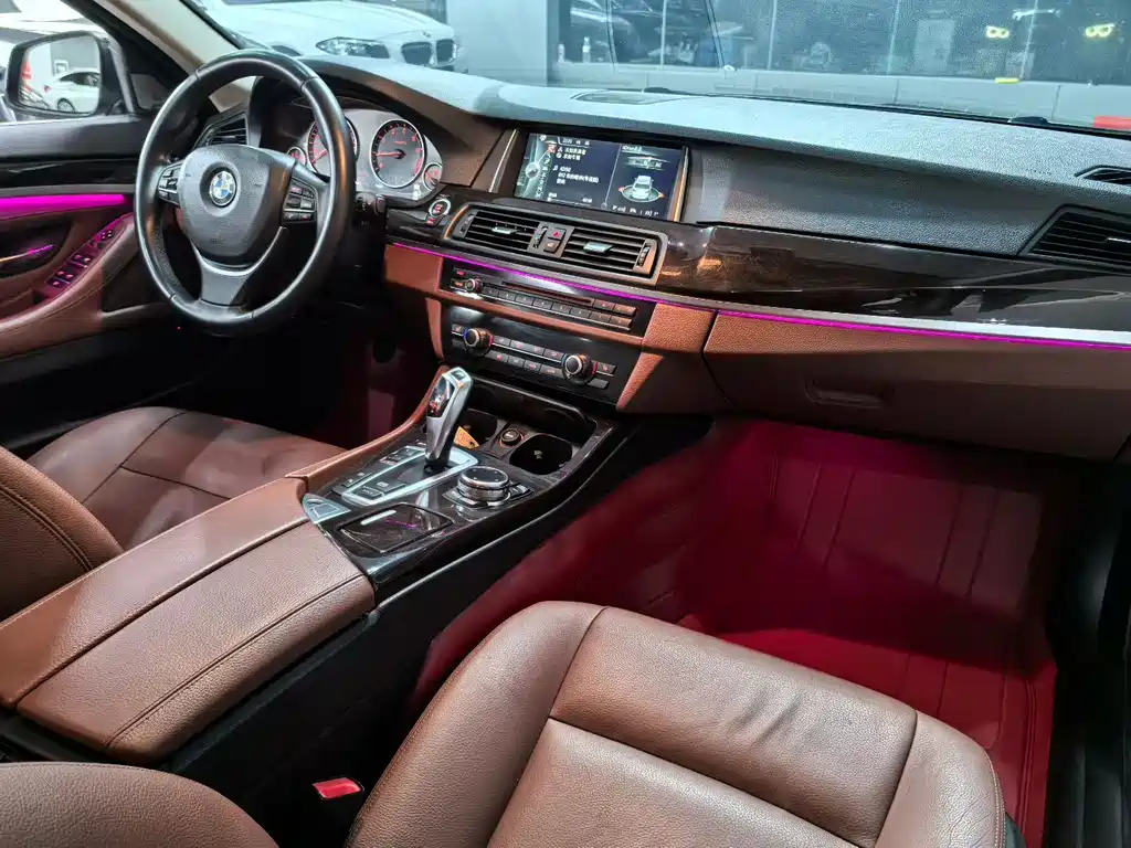 BMW 5 Series 2015 — фото 4