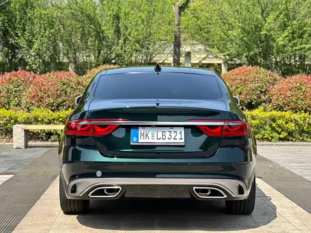 Jaguar XFL 2022 — фото 16