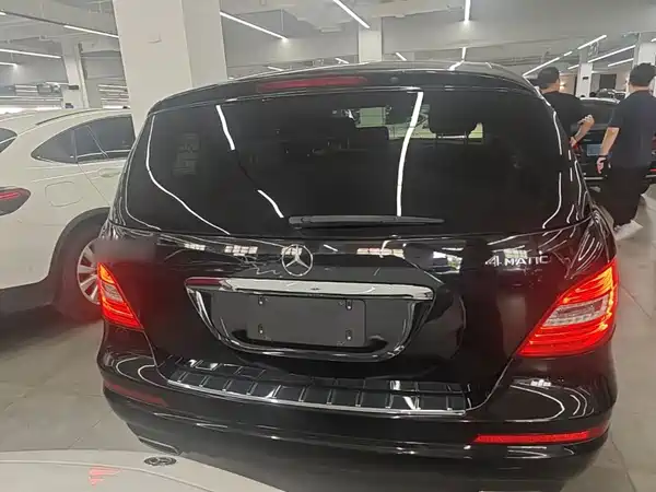 Mercedes-Benz R-Class 2017