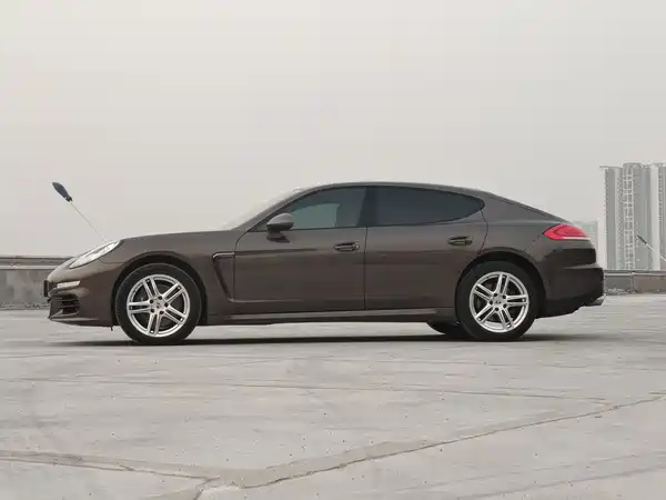 Porsche Panamera 2015