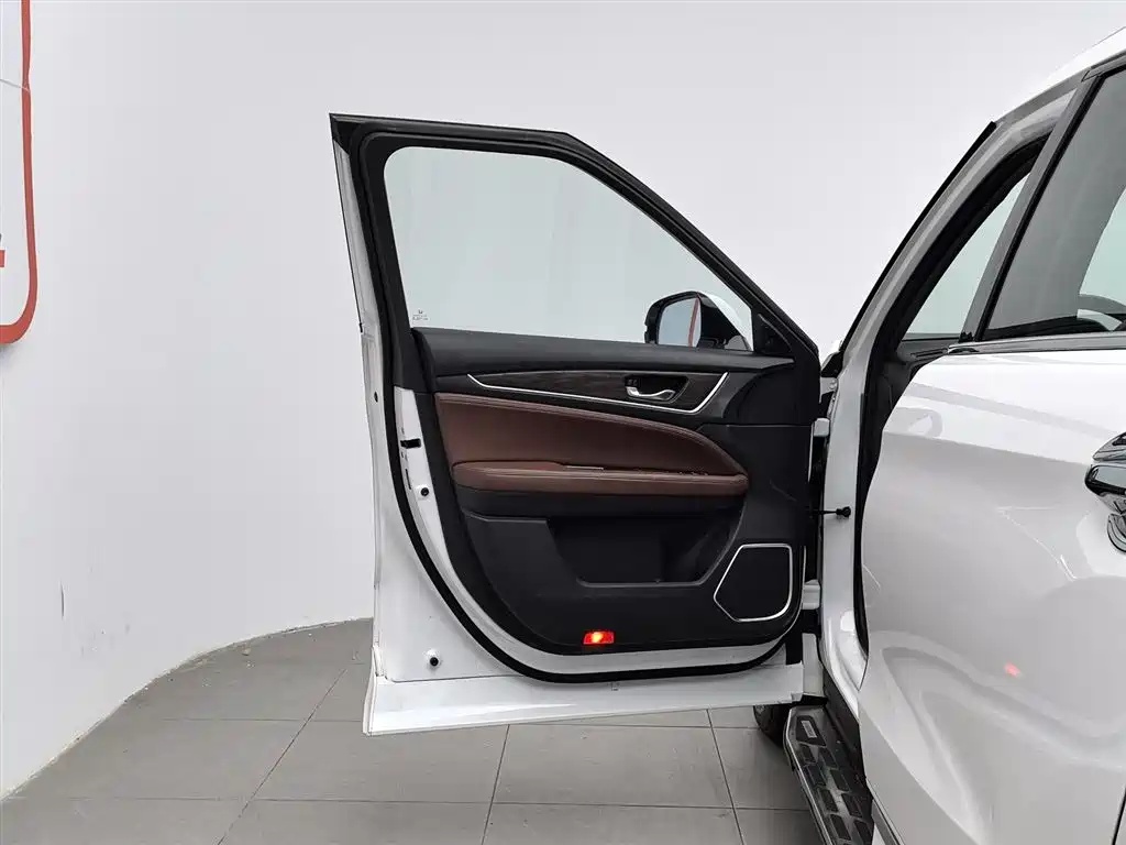 Honda UR-V 2018 — фото 8
