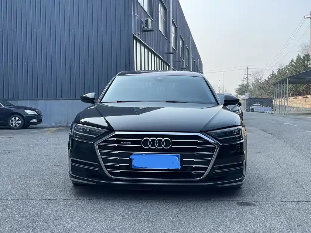 Audi A8 2020 — фото 2
