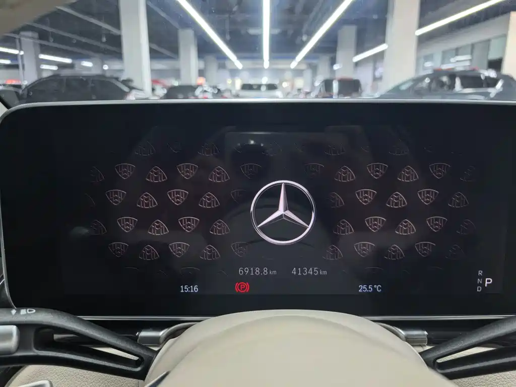 Mercedes-Benz Maybach S-Class 2023 — фото 15