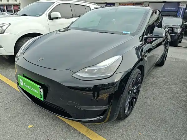 Tesla Model Y 2022