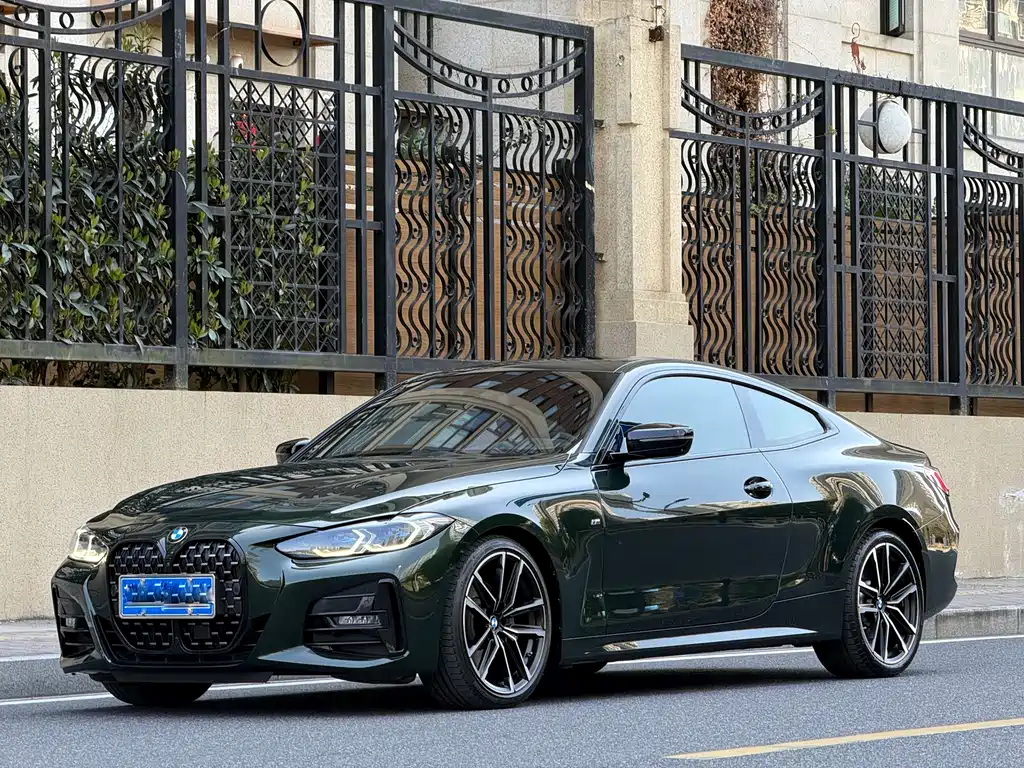 BMW 4 Series 2023 — фото 1