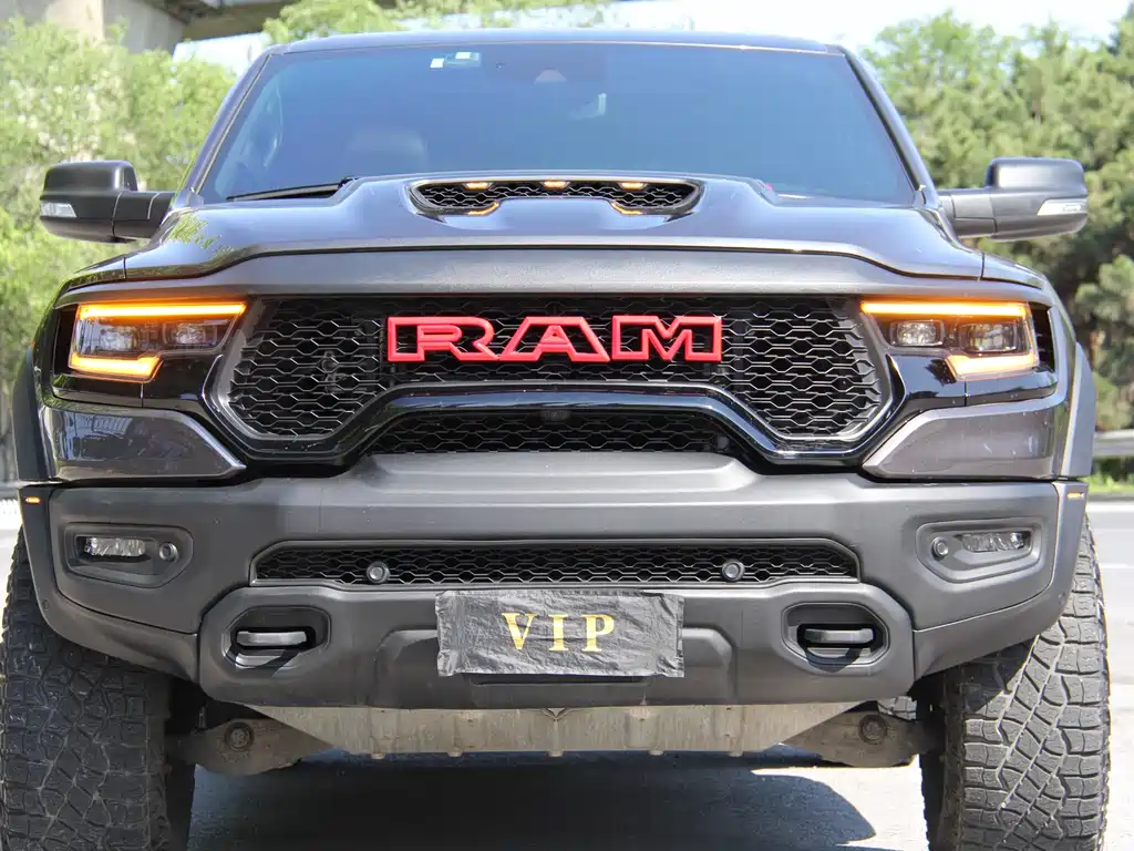 RAM Trucks 2023 — фото 1