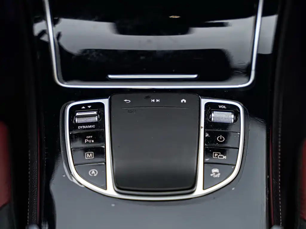 Mercedes-Benz GLC 2019 — фото 15