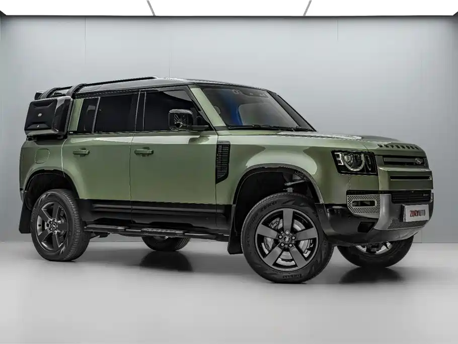 Land Rover Defender 2023 — фото 3