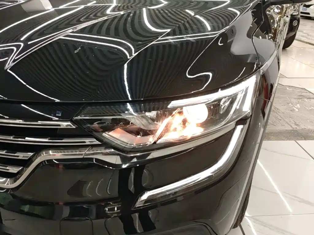 Renault Koleos 2017 — фото 24