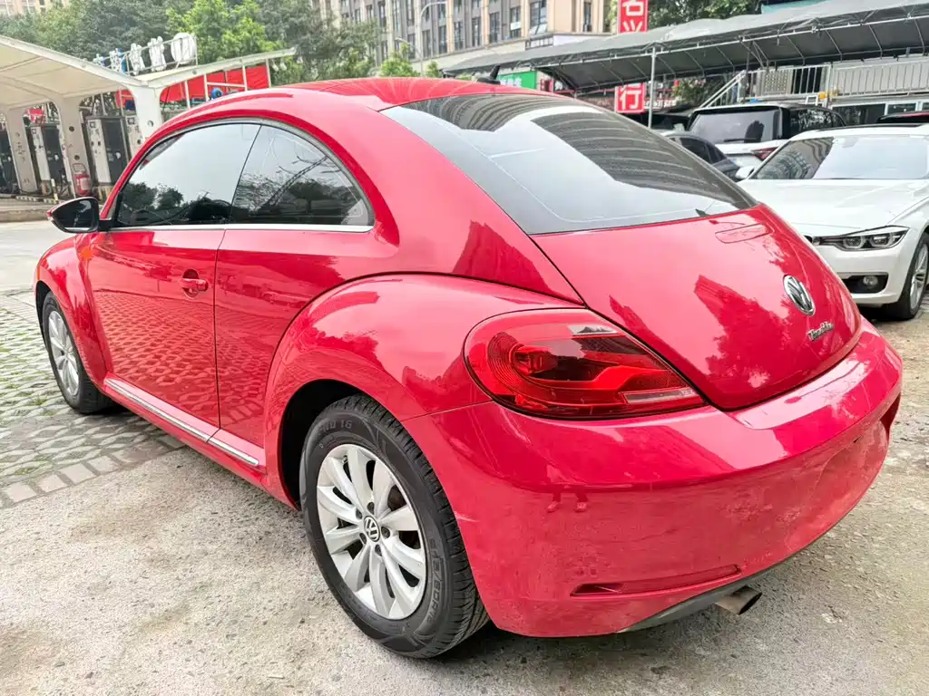 Volkswagen Beetle 2015
