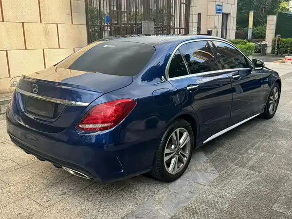 Mercedes-Benz C-Class 2018