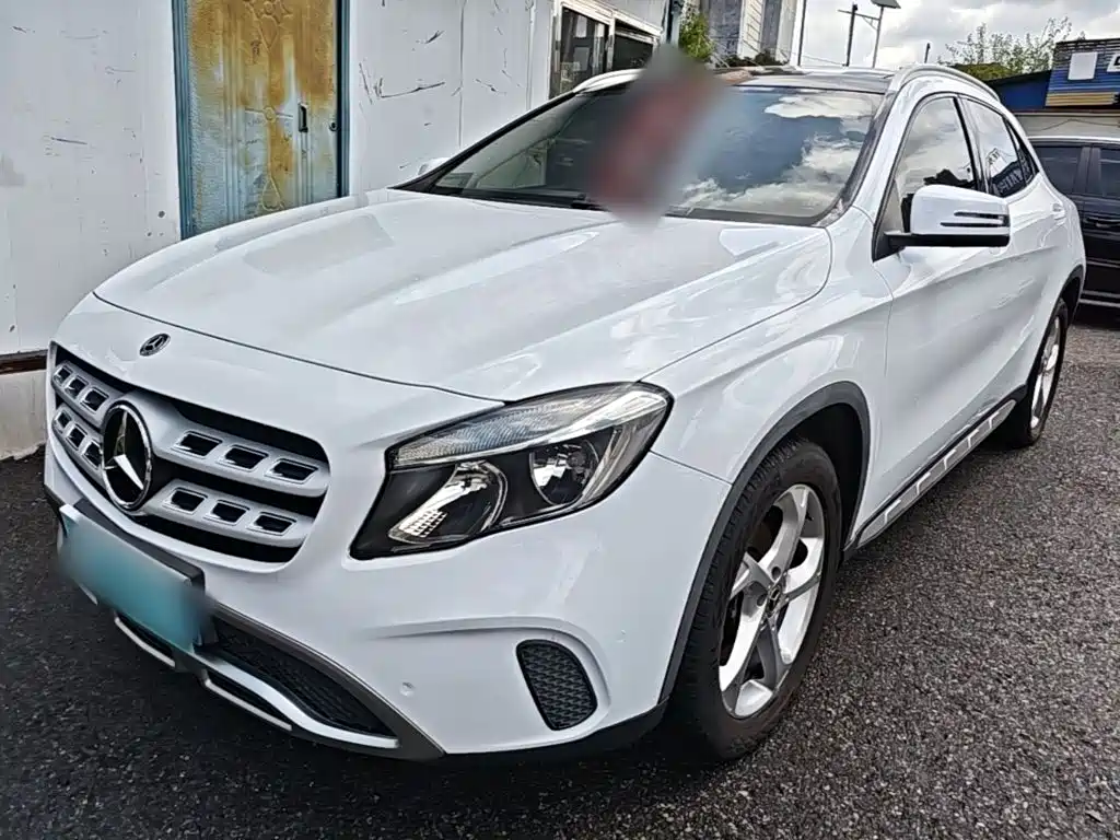 Mercedes-Benz GLA 2019