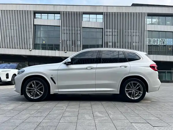 BMW X3 2021