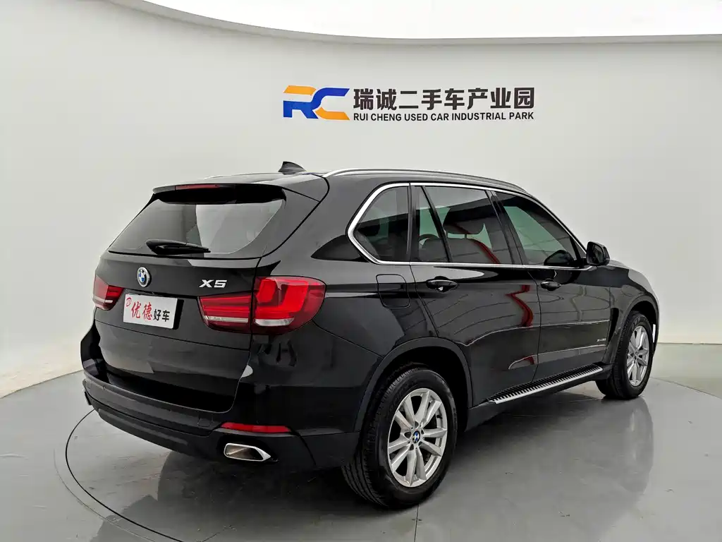 BMW X5 2017 — фото 16