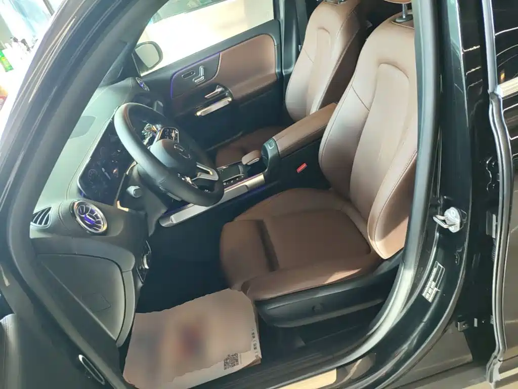 Mercedes-Benz GLB 2020 — фото 15