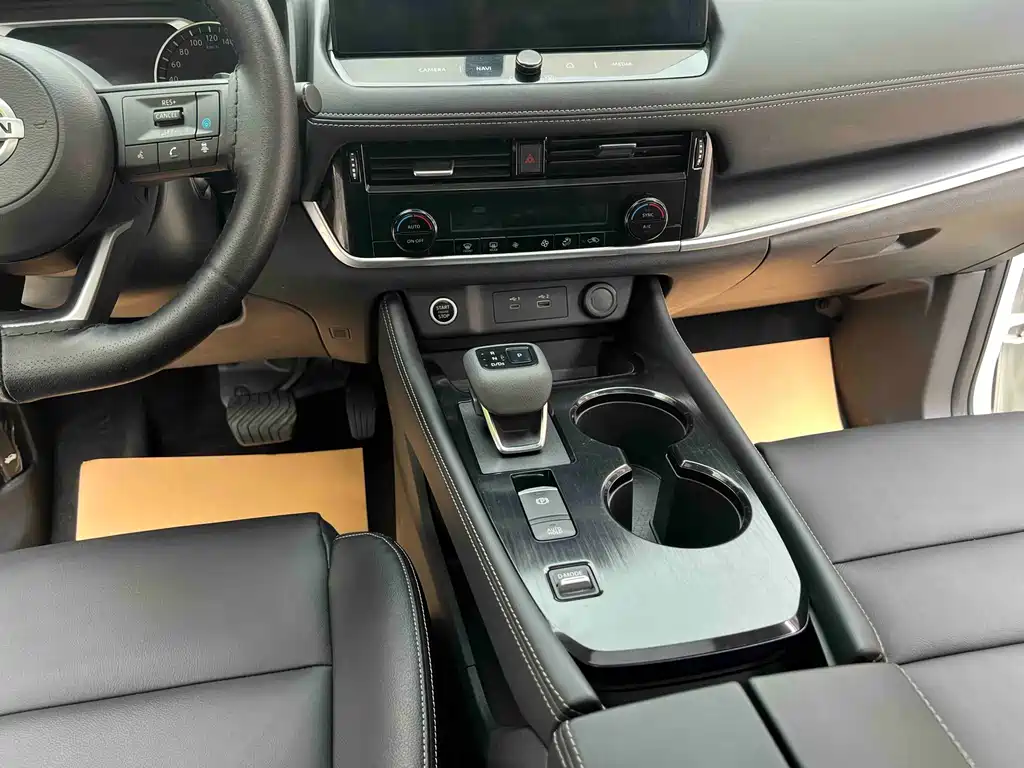 Nissan X-Trail 2022 — фото 15