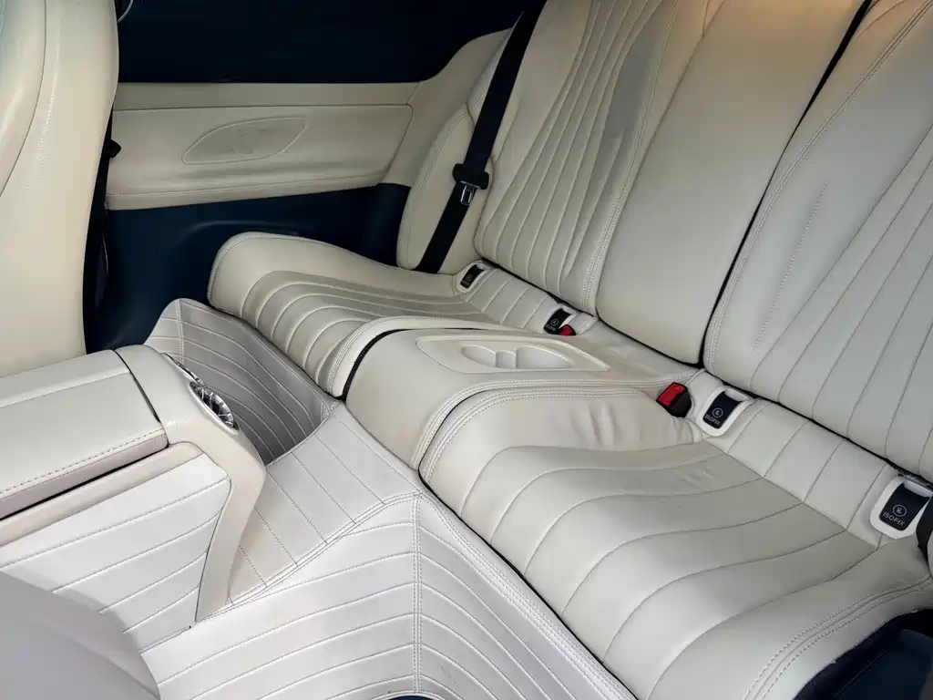 Mercedes-Benz E-Class 2020 — фото 13